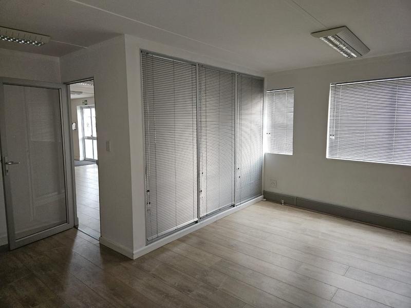 To Let commercial Property for Rent in Maitland Western Cape